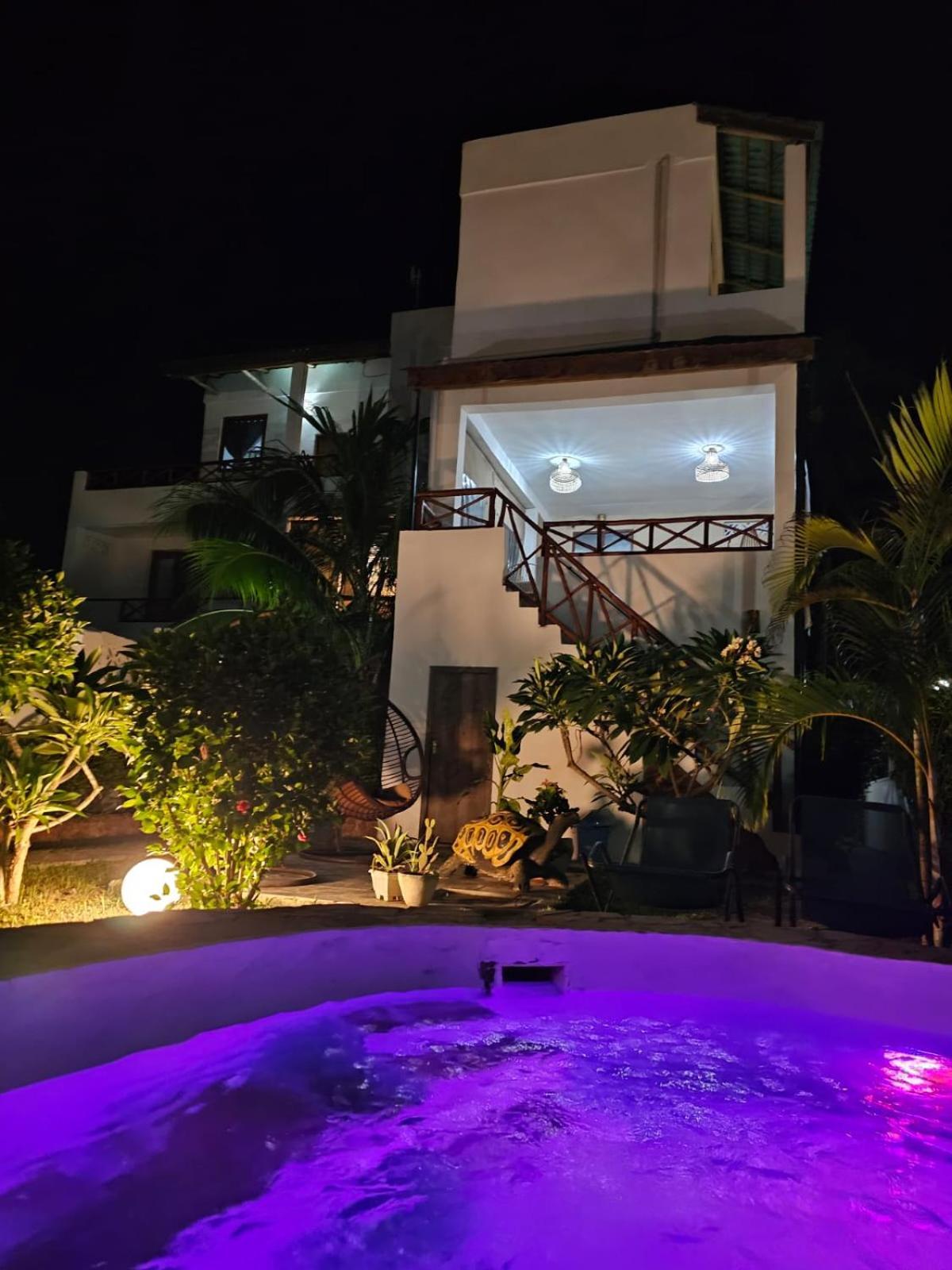Zanzicrown Hotel Nungwi Exterior photo
